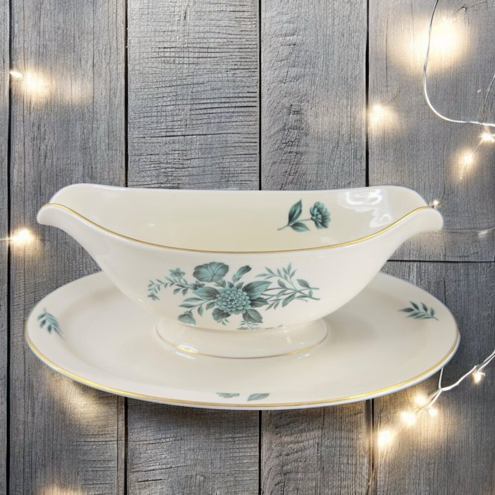 Pickard Fine Porcelain Diana Pattern Gravy Boat Saucer Dish Bowl USA Green Ivory